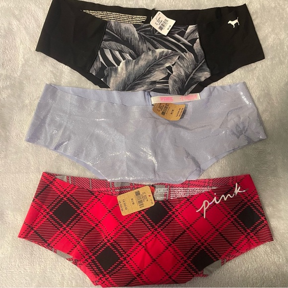 VS PINK NWT Size Medium Cheekster Bundle of 3 - Picture 3 of 10